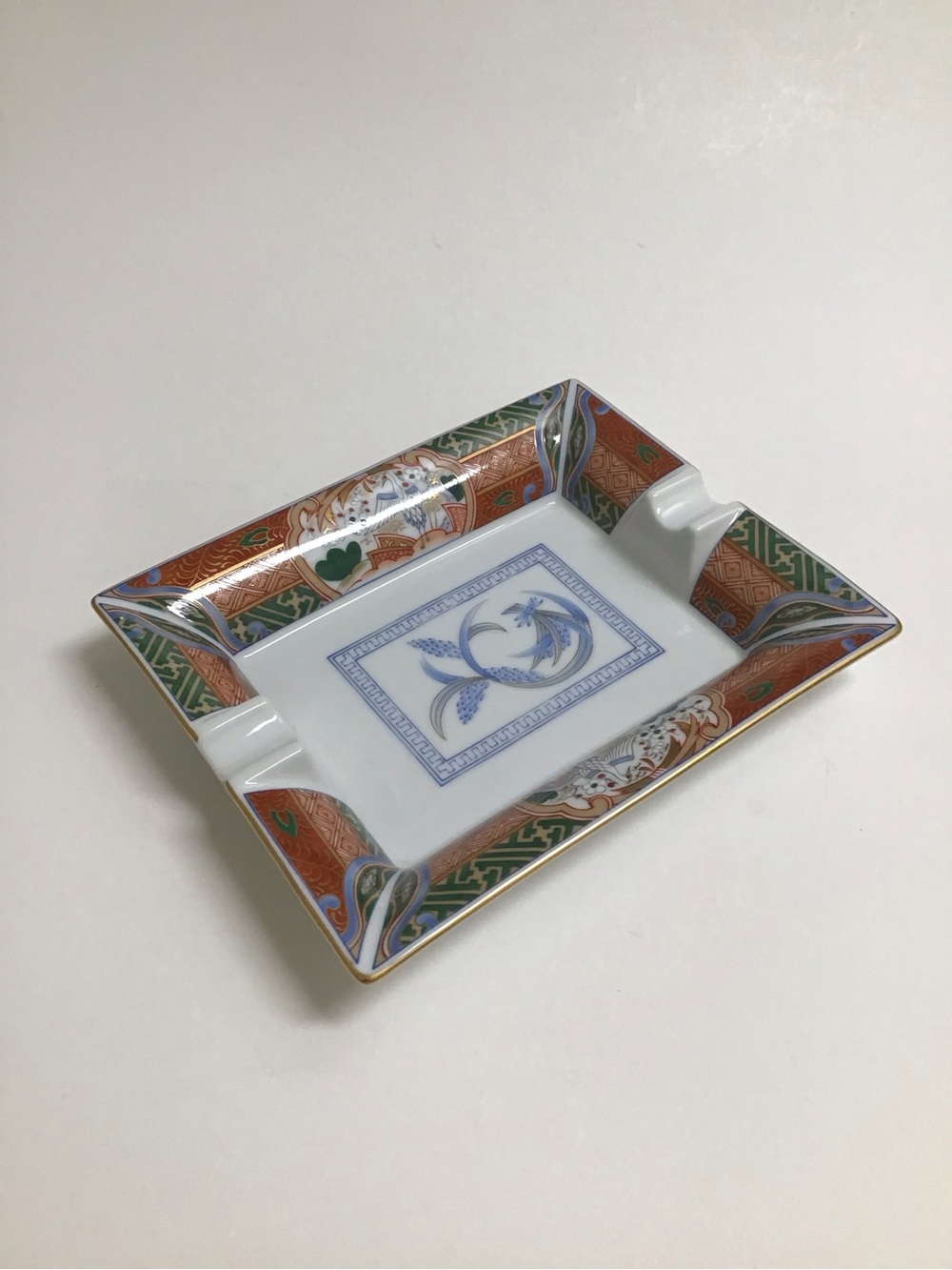 Vintage Imari ? Ashtray Cigar Asian Porcelain 7.5โ Rectangle Cranes Floral Gold - Picture 9 of 11